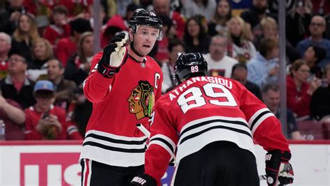 Blackhawks say Toews will not return to team next season